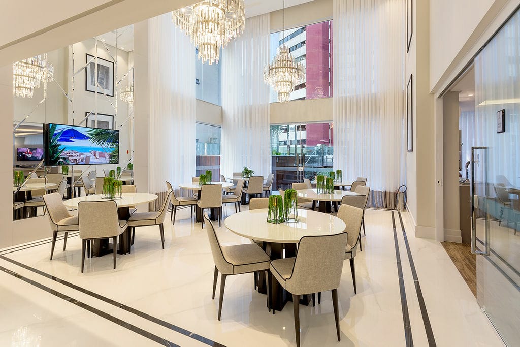 Apartamento no Ed. Olympo Tower em Balneário Camboriú - foto 21