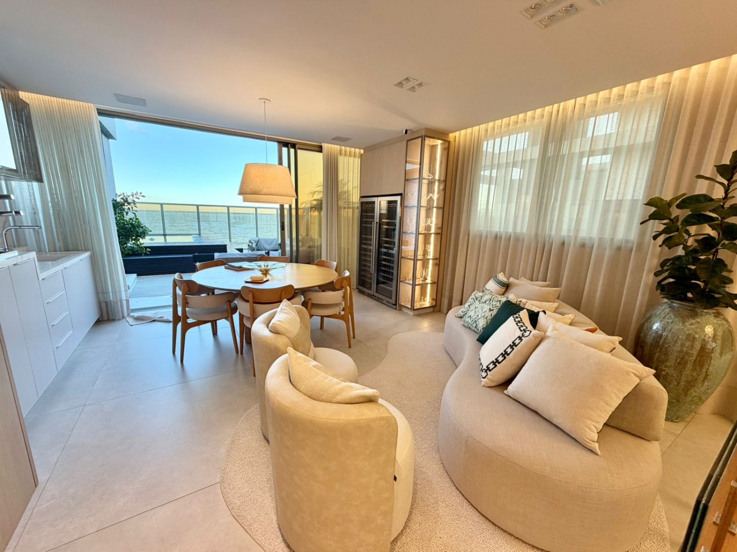 Cobertura Duplex no Ed. Brava Villi na Praia Brava - foto 2