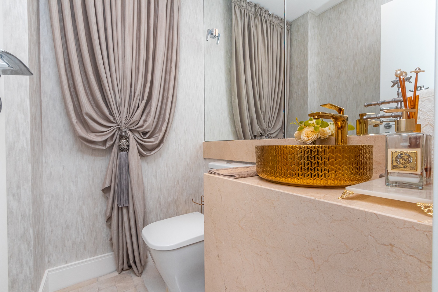 Apartamento no Ed. Italian em Balneário Camboriú - foto 10