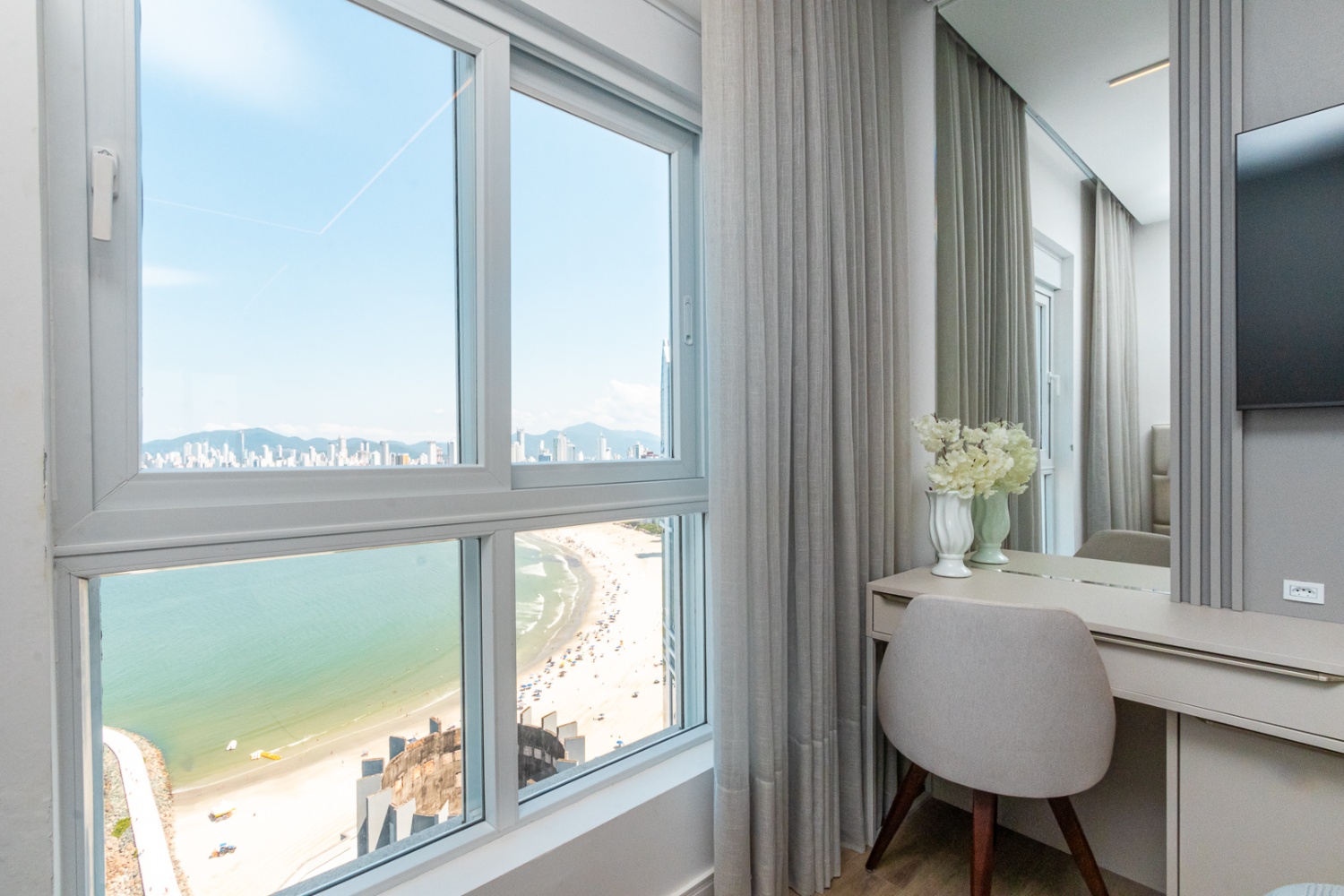 Apartamento no Ed. Italian em Balneário Camboriú - foto 13