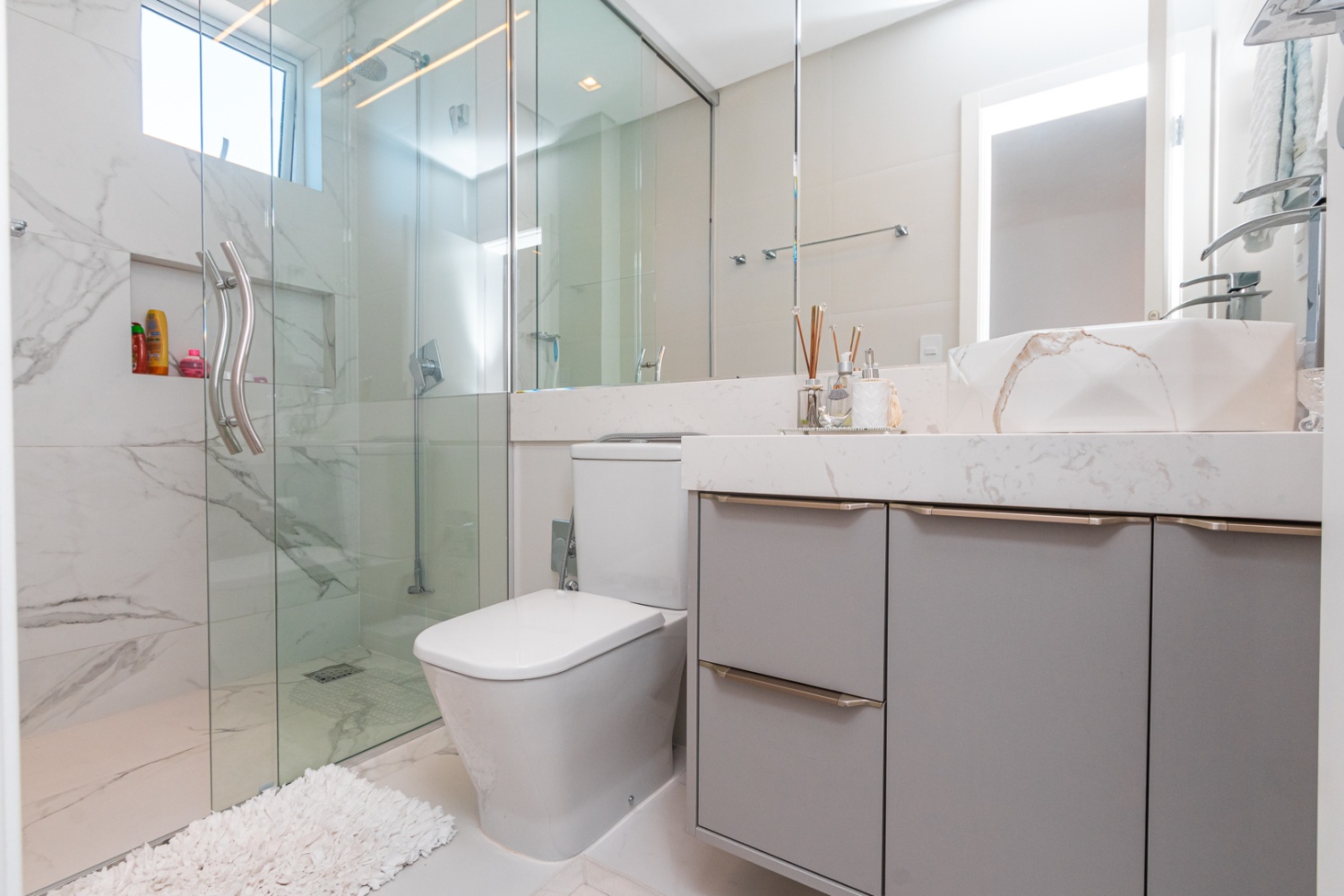 Apartamento no Ed. Italian em Balneário Camboriú - foto 14