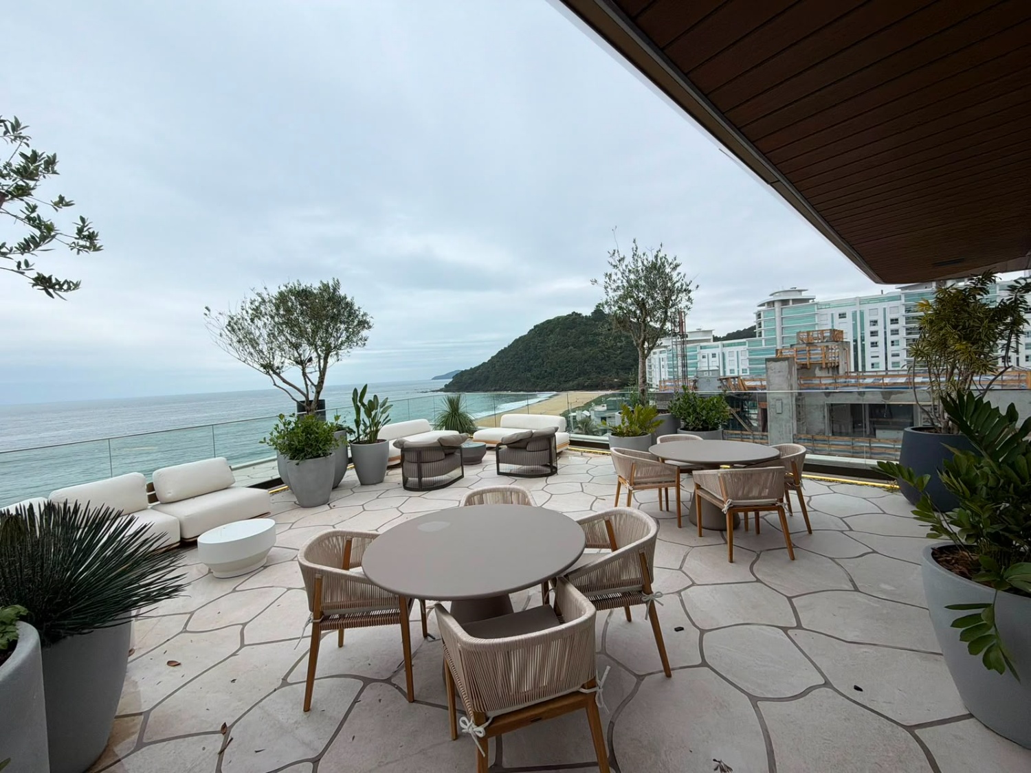 Apartamento Ed. Brava Dreams na Praia Brava - foto 22