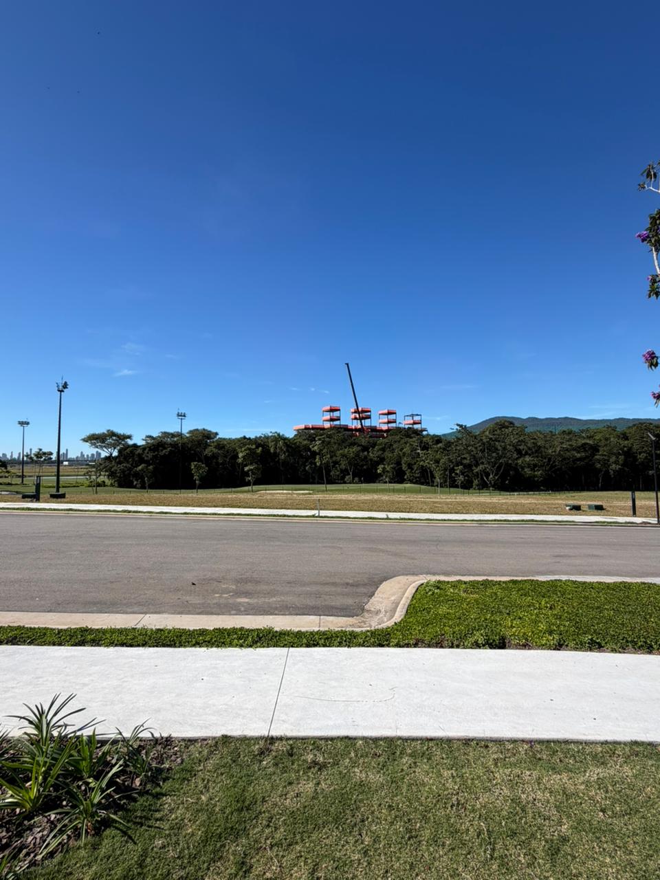 Terreno no Condomínio Porto Belo Golf Resort em Porto Belo - foto 3