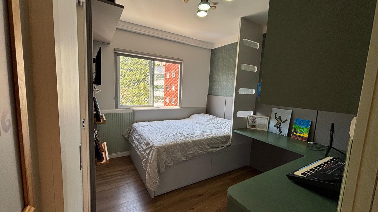 Apartamento no Ed. Bellas Artes Residencial em Balneário Camboriú - foto 15