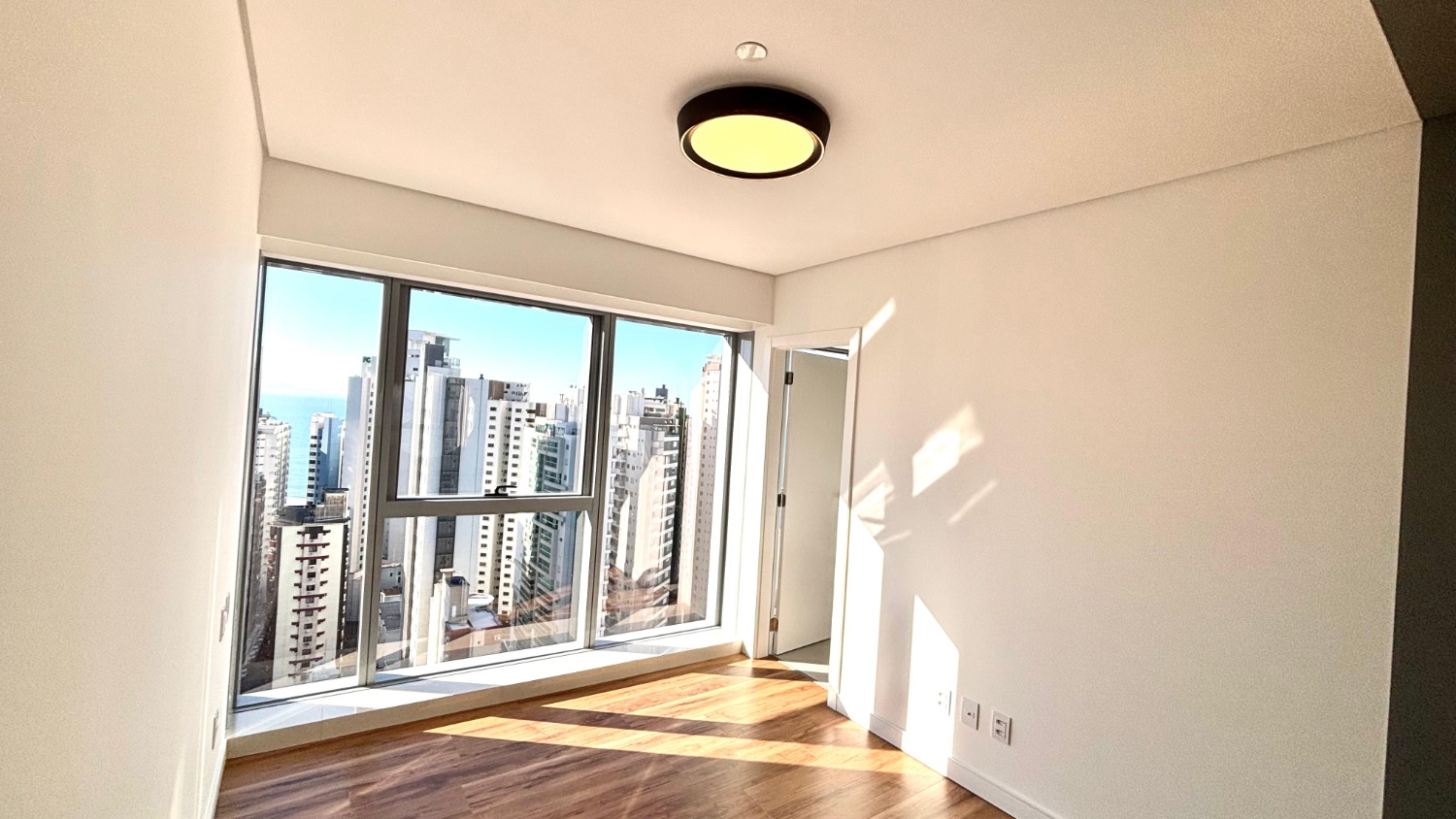 Apartamento no Ed. Vitra by Pininfarina em Balneário Camboriú - foto 10