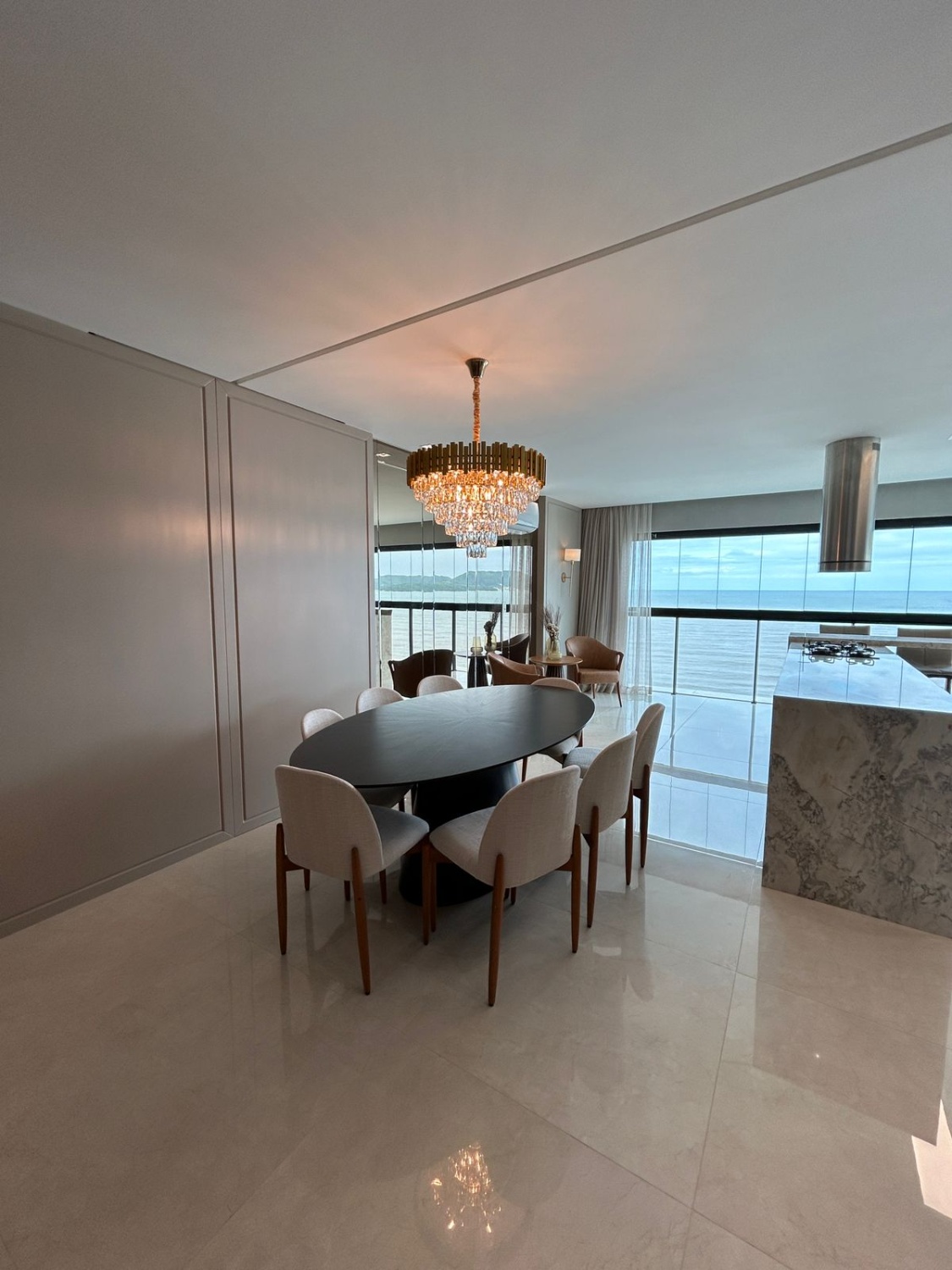Apartamento no Ed. Cartier CNA Residence em Meia Praia em Itapema - foto 4