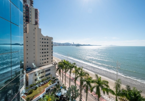 Apartamento Decorado no Ed. Costão da Barra Towers Residencial Club na Barra Sul em Balneário Camboriú - foto 4