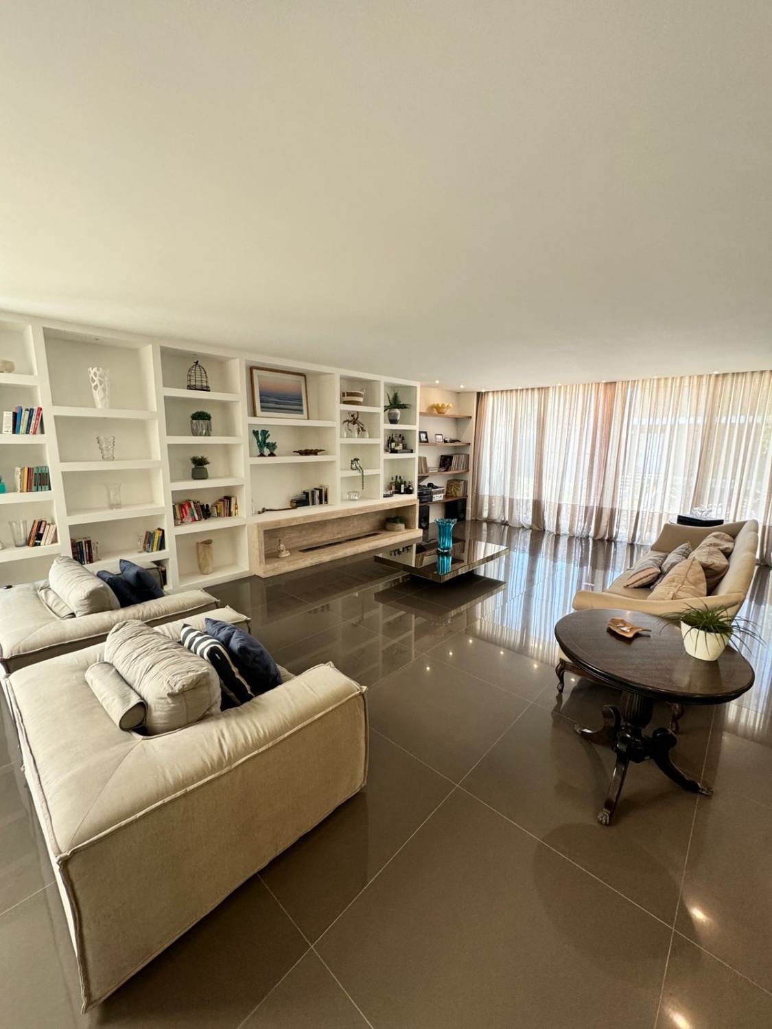 Casa no Condomínio Fechado Porto Riviera na Praia Brava - foto 16