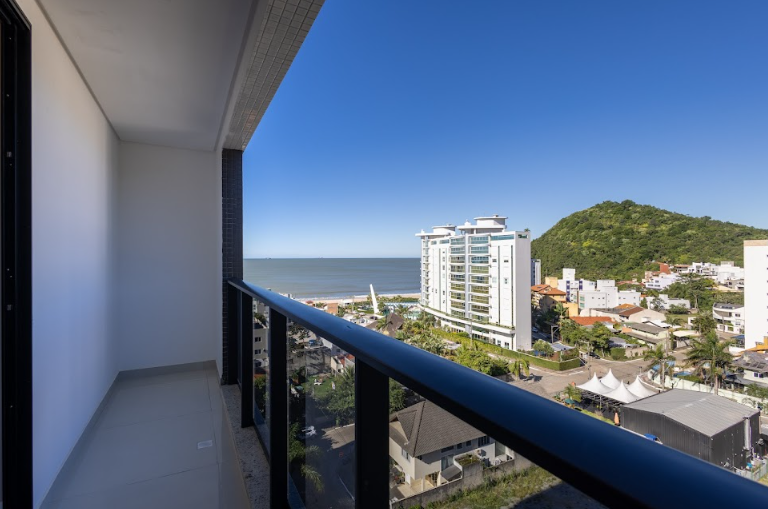 Cobertura no Ed. Brava Palace Residence na Praia Brava em Itajaí