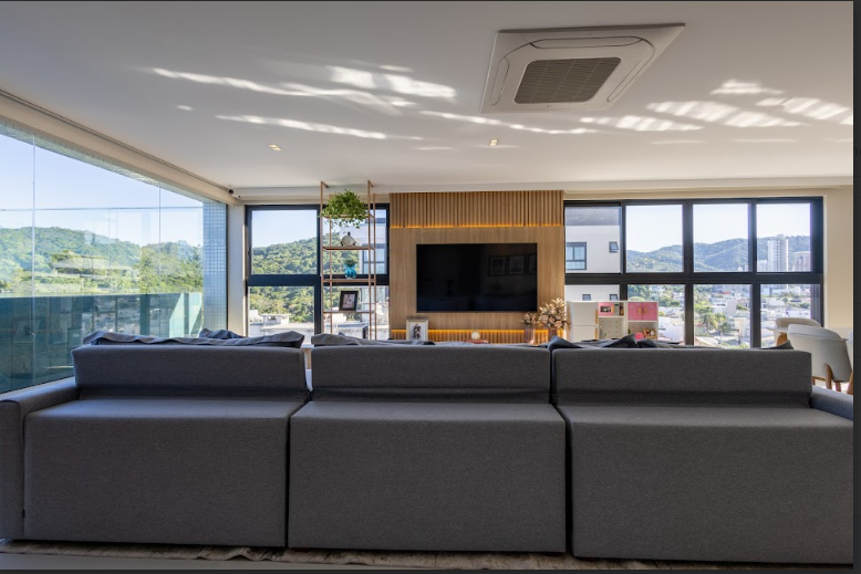 Cobertura no Ed. Brava Palace Residence na Praia Brava em Itajaí
