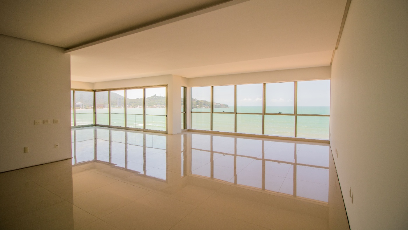 Apartamento Frente Mar no Edifício Victor Hugo em Itapema - foto 4