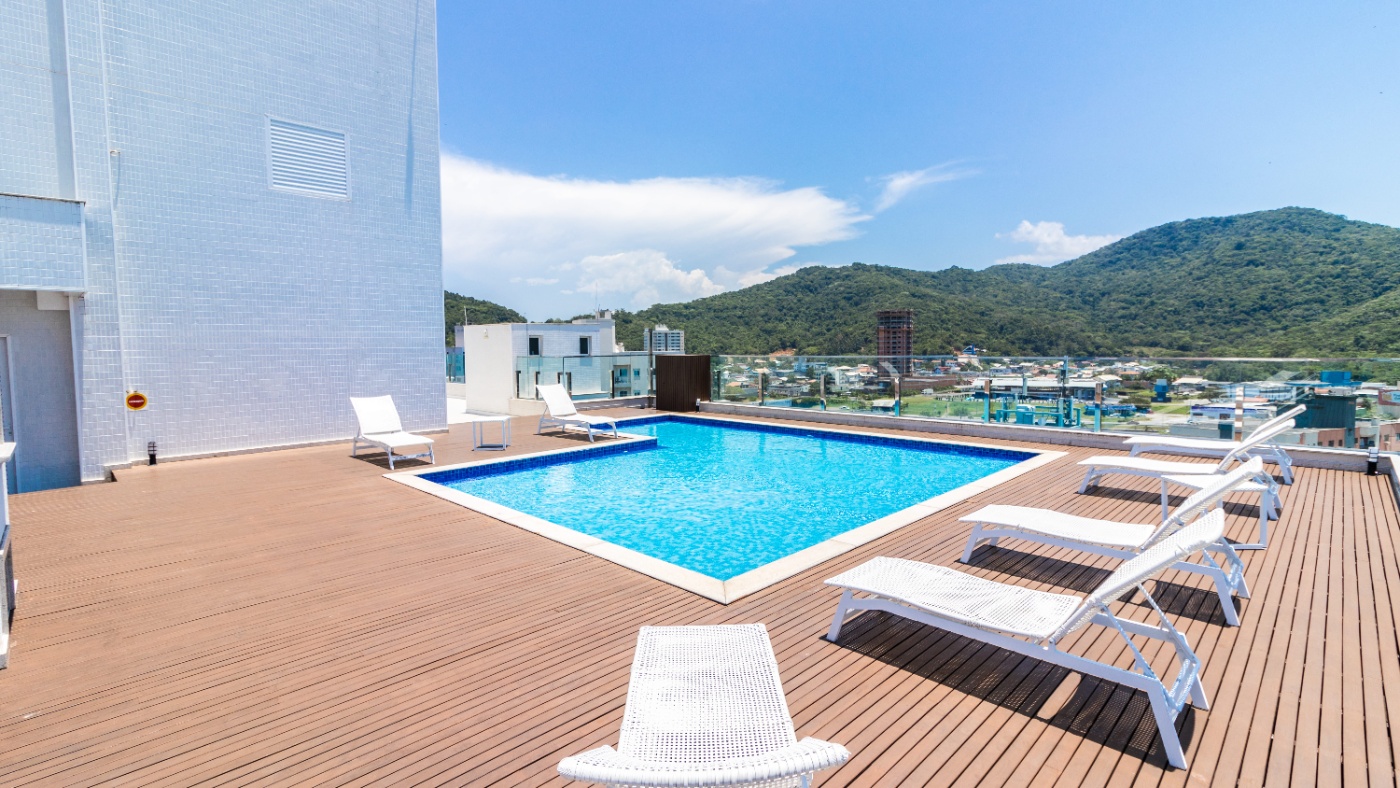 Apartamento Frente Mar no Edifício Victor Hugo em Itapema - foto 17