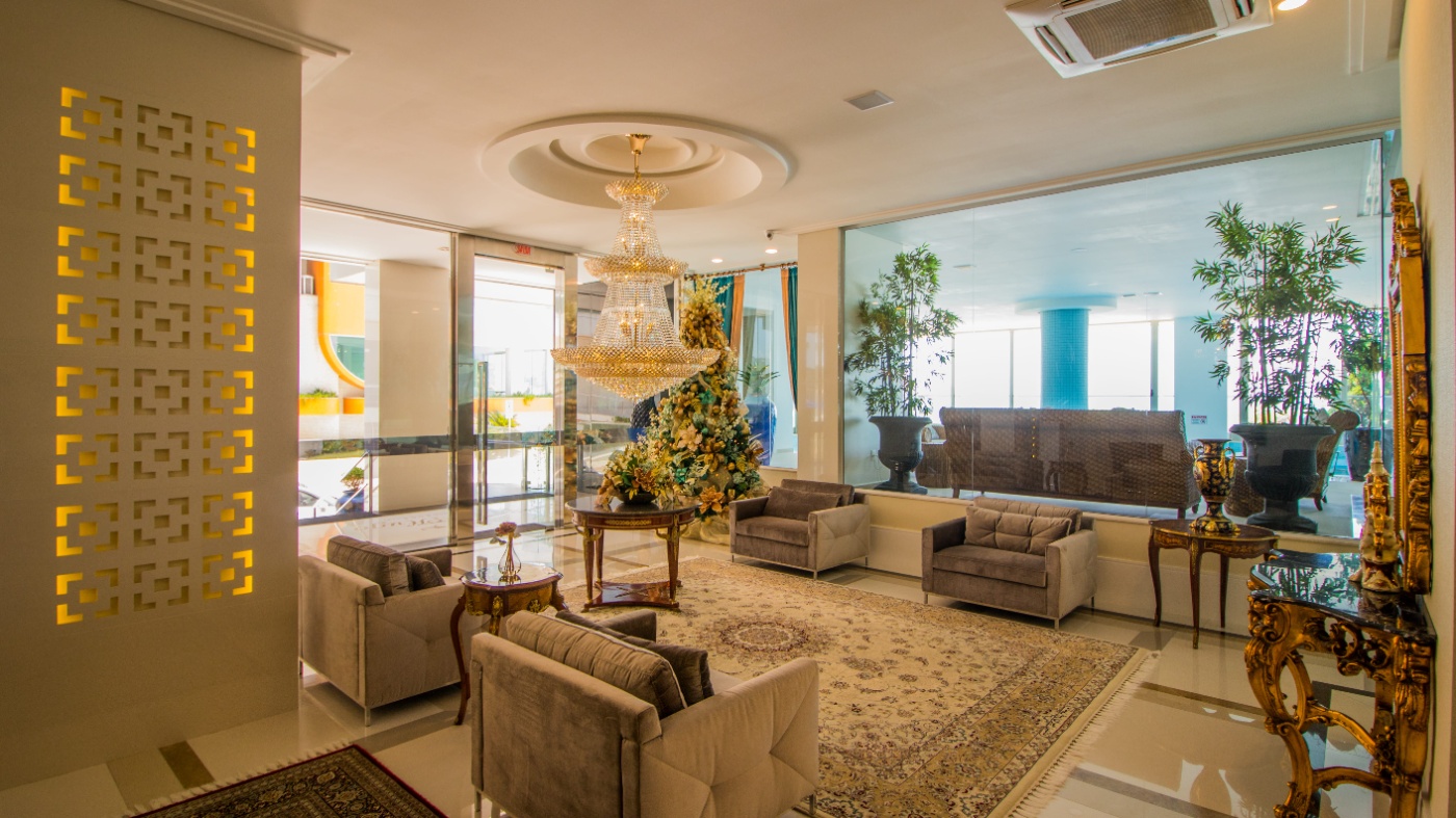 Apartamento Frente Mar no Edifício Victor Hugo em Itapema - foto 23