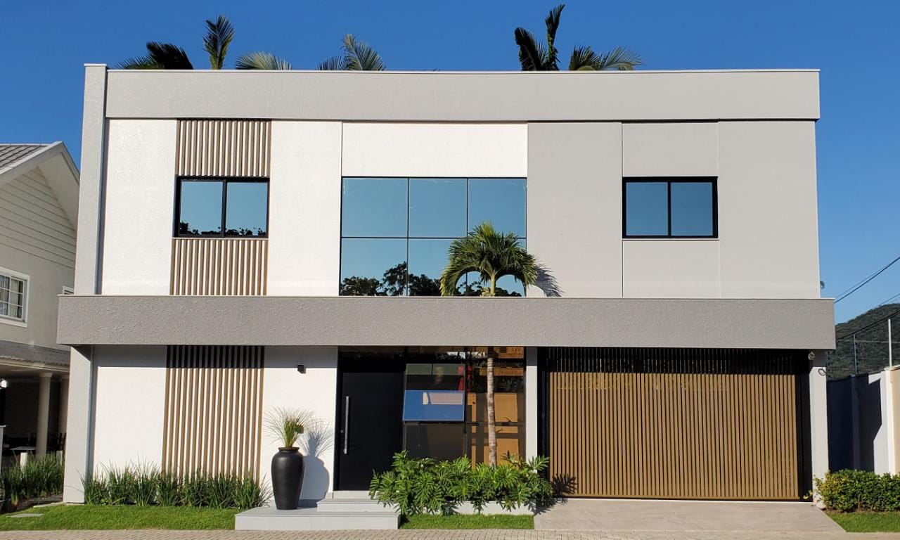 Casa no Condomínio Boulevard da Barra Park Residence em Balneário Camboriú