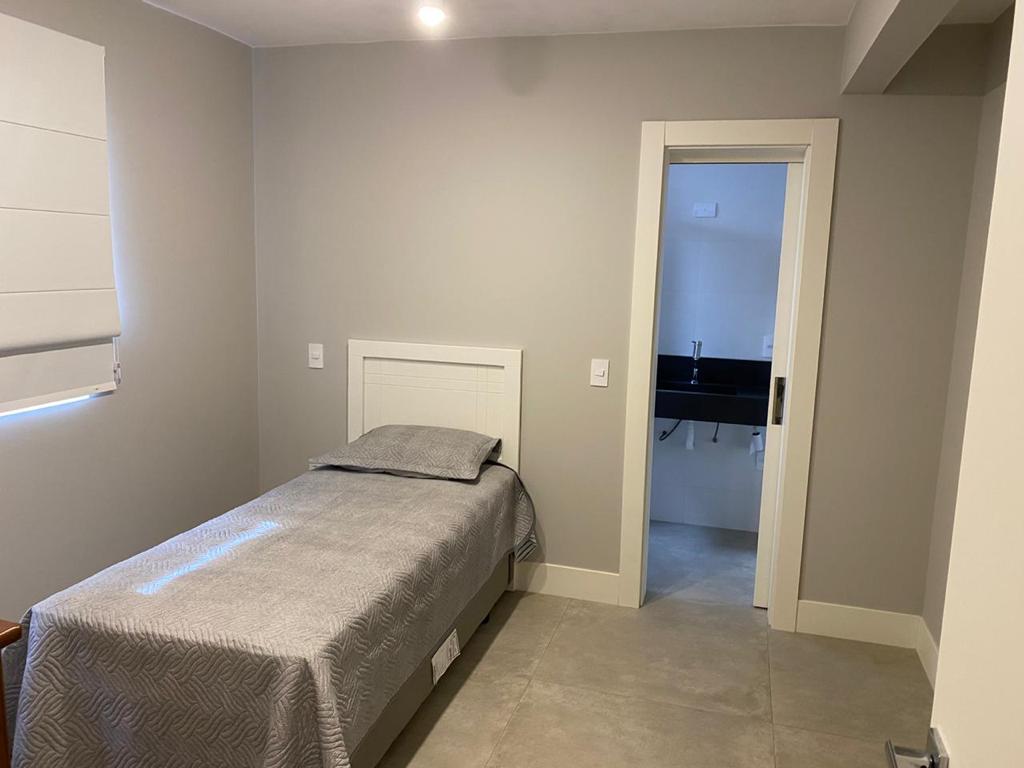 Cobertura Triplex com vista para o mar no Ed. Aruba Residence em Balneário Camboriú - foto 9
