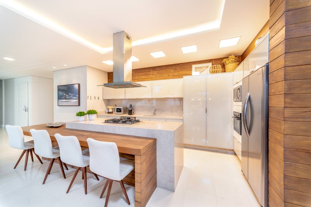 Cobertura Duplex no Ed. Costão da Barra em Balneário Camboriú - foto 9