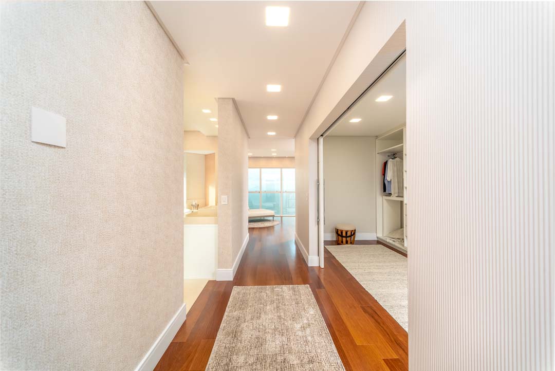 Cobertura Duplex no Ed. Costão da Barra em Balneário Camboriú - foto 11