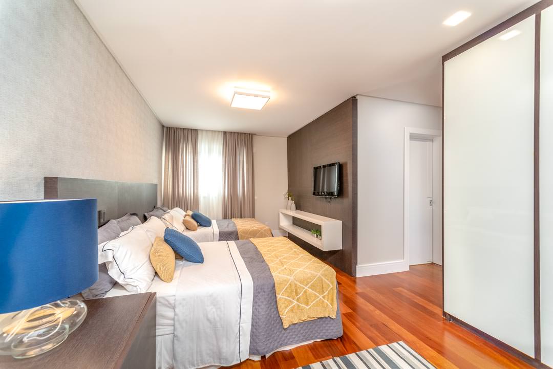 Cobertura Duplex no Ed. Costão da Barra em Balneário Camboriú - foto 32