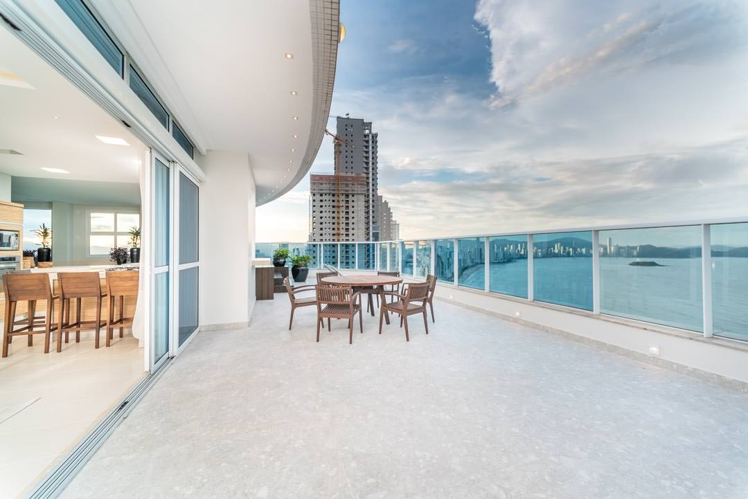 Cobertura Duplex no Ed. Costão da Barra em Balneário Camboriú - foto 49