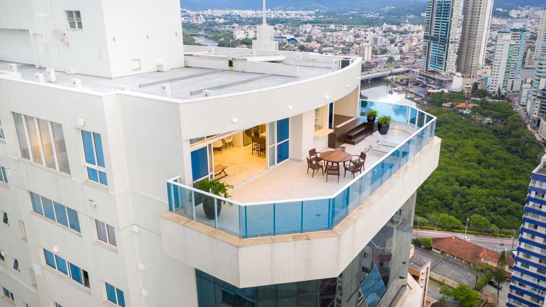 Cobertura Duplex no Ed. Costão da Barra em Balneário Camboriú - foto 66