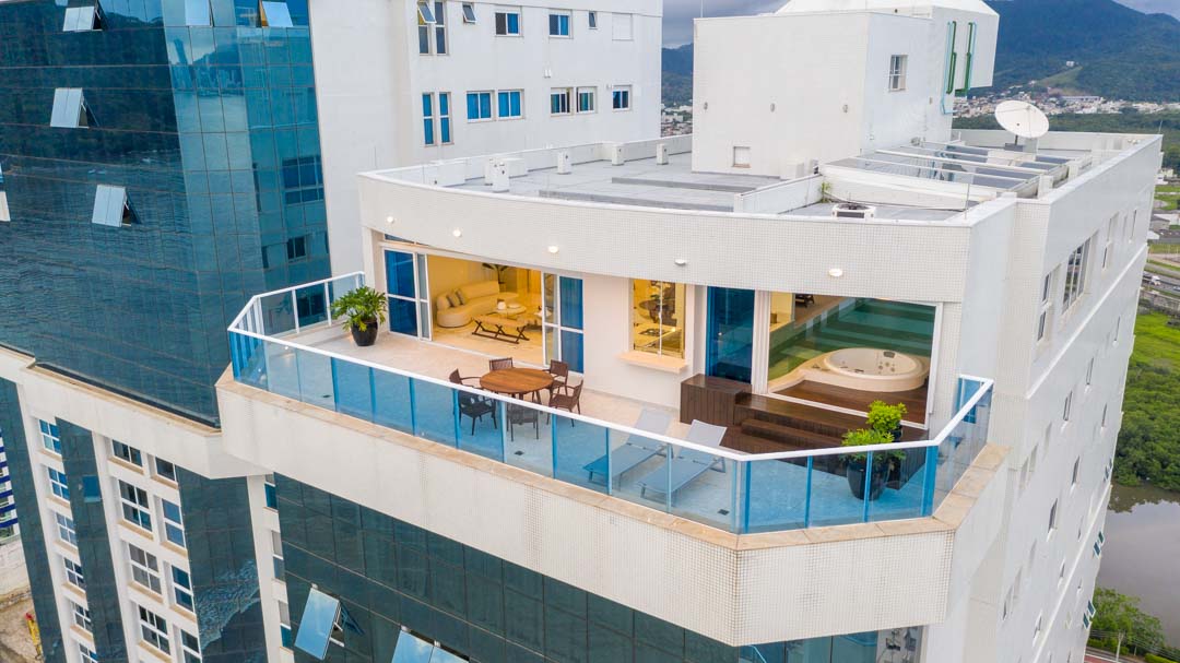 Cobertura Duplex no Ed. Costão da Barra em Balneário Camboriú - foto 68