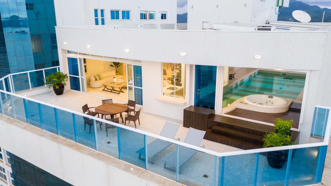 Cobertura Duplex no Ed. Costão da Barra em Balneário Camboriú - foto 70