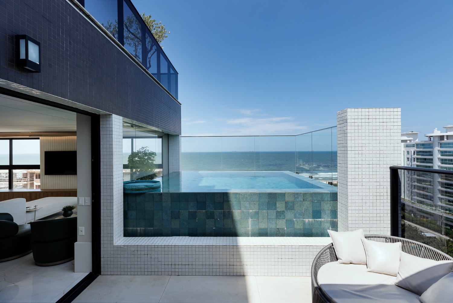 Cobertura Triplex no Ed. Brava Palace Residence na Praia Brava - foto 7