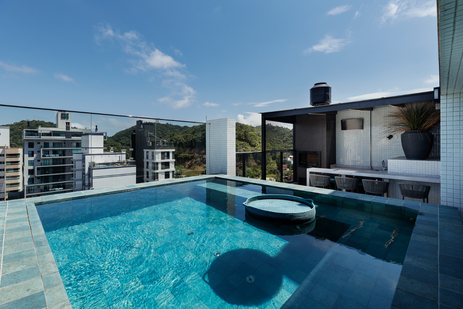 Cobertura Triplex no Ed. Brava Palace Residence na Praia Brava - foto 9