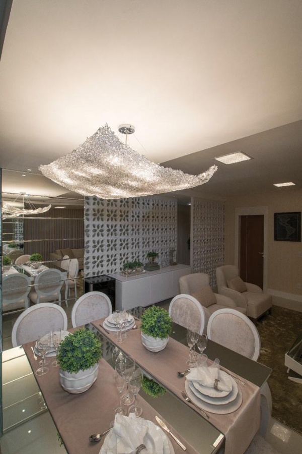 Apartamento Mobiliado e Decorado no Ed. Marina Beach Towers na Barra Sul em Balneário Camboriú - foto 11