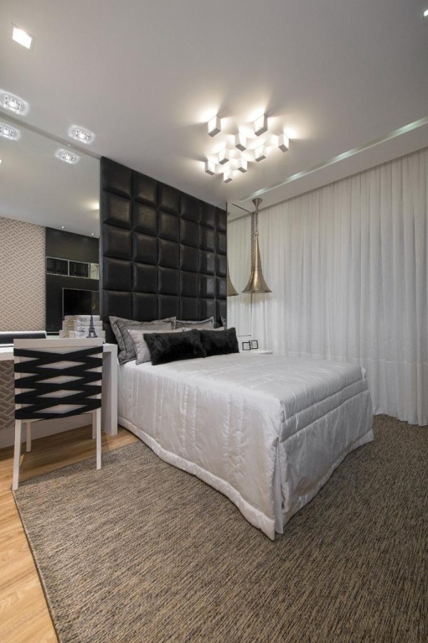 Apartamento Mobiliado e Decorado no Ed. Marina Beach Towers na Barra Sul em Balneário Camboriú - foto 19