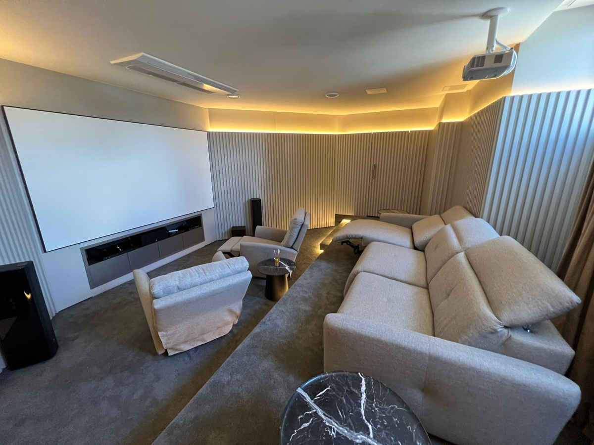Apartamento no Ed. Pharos na Barra Sul em Balneário Camboriú - foto 44