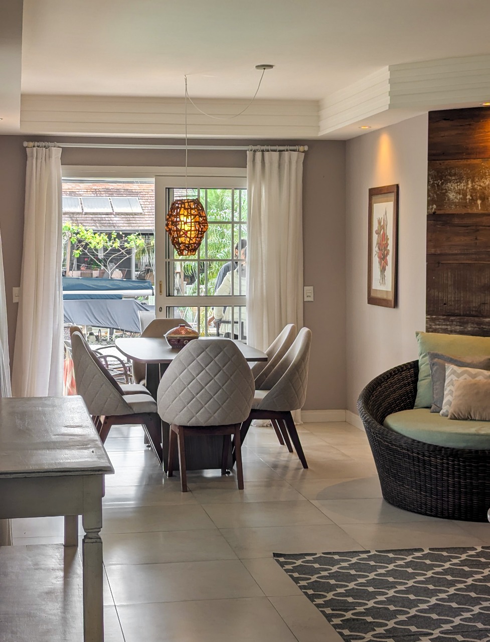 Casa com píer e vaga náutica mobiliada no Condomínio Marina Camboriú em Balneário Camboriú - foto 8