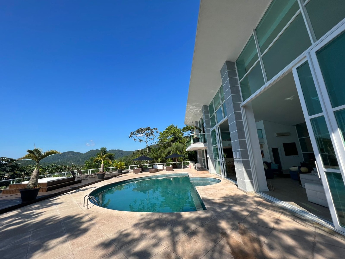 Casa com vista para o mar no Condomínio Horizontal Costa Azul em Balneário Camboriú - foto 4