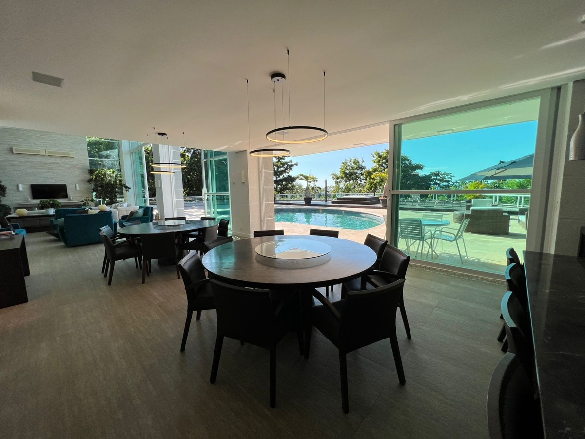 Casa com vista para o mar no Condomínio Horizontal Costa Azul em Balneário Camboriú - foto 13