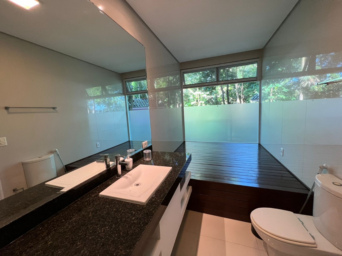 Casa com vista para o mar no Condomínio Horizontal Costa Azul em Balneário Camboriú - foto 16