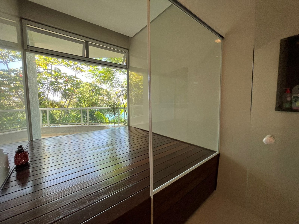 Casa com vista para o mar no Condomínio Horizontal Costa Azul em Balneário Camboriú - foto 22
