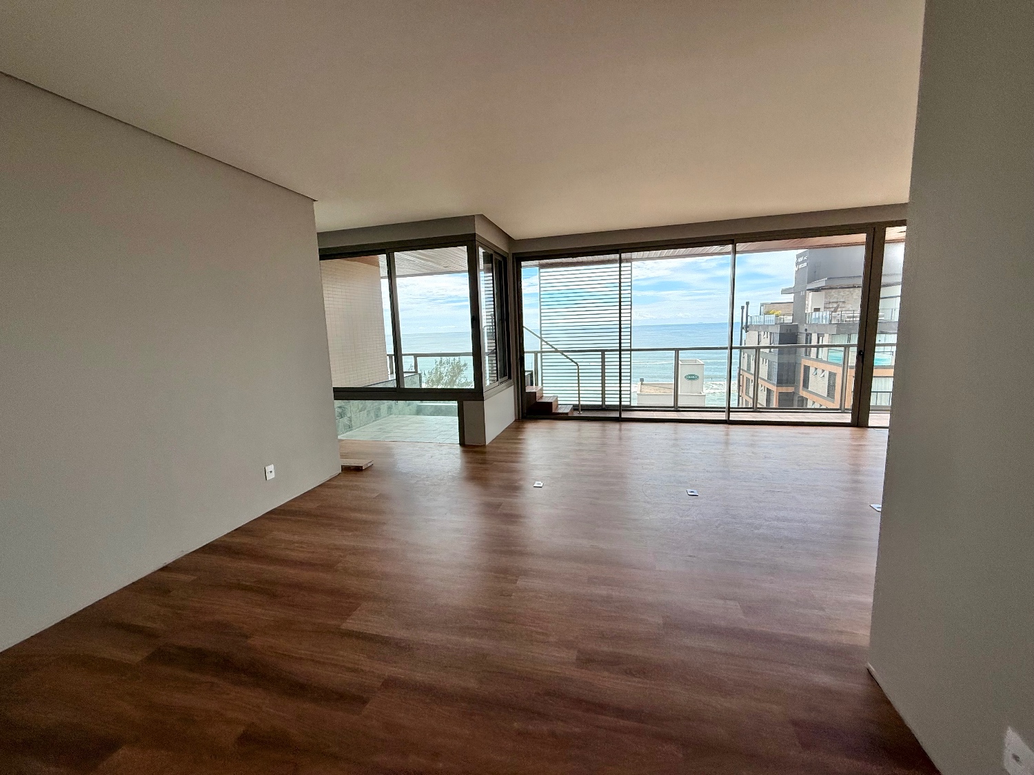 Cobertura no Ed. Horizon Luxury Residences na Praia Brava - foto 18
