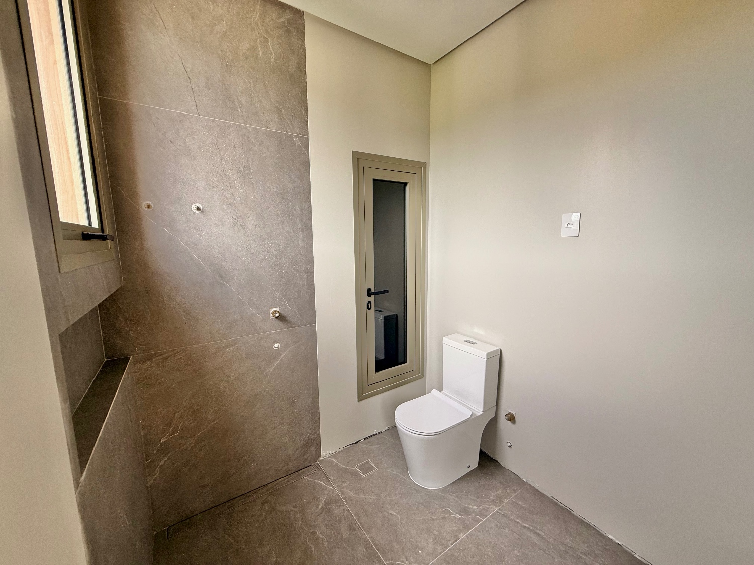 Cobertura no Ed. Horizon Luxury Residences na Praia Brava - foto 23