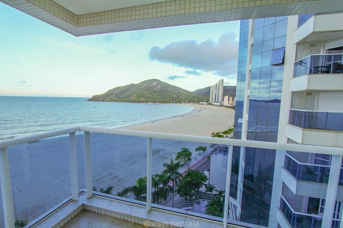 Apartamento no Ed. Costão da Barra Towers Residencial Club na Barra Sul em Balneário Camboriú - foto 4