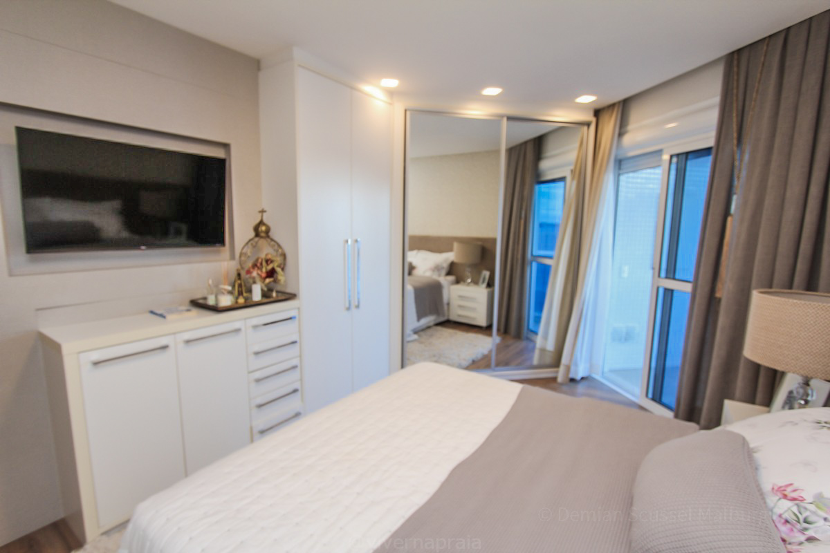 Apartamento no Ed. Costão da Barra Towers Residencial Club na Barra Sul em Balneário Camboriú - foto 6