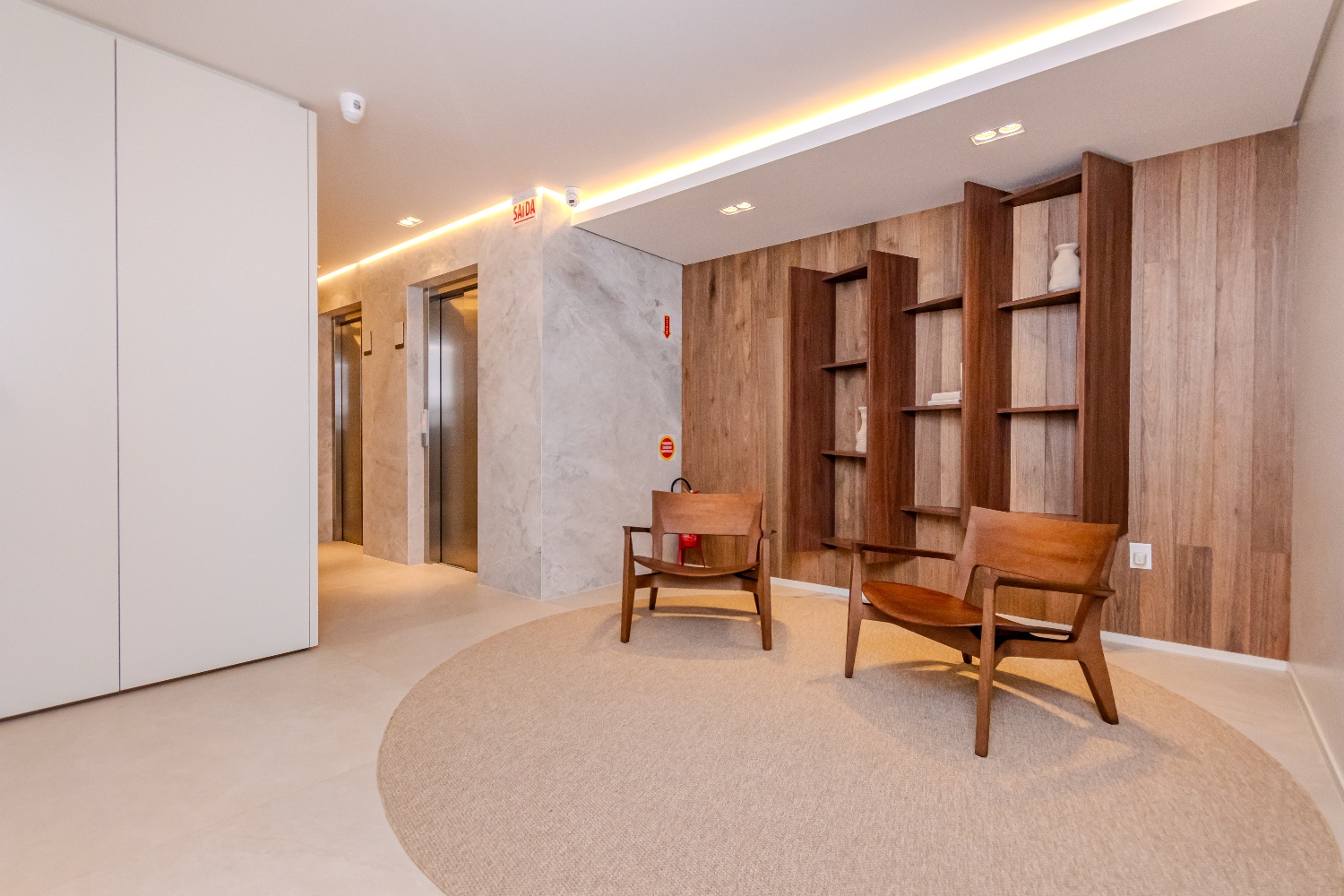 Cobertura Duplex no Ed. Tirreno Residenziale na Praia Brava de Praia Brava - foto 23