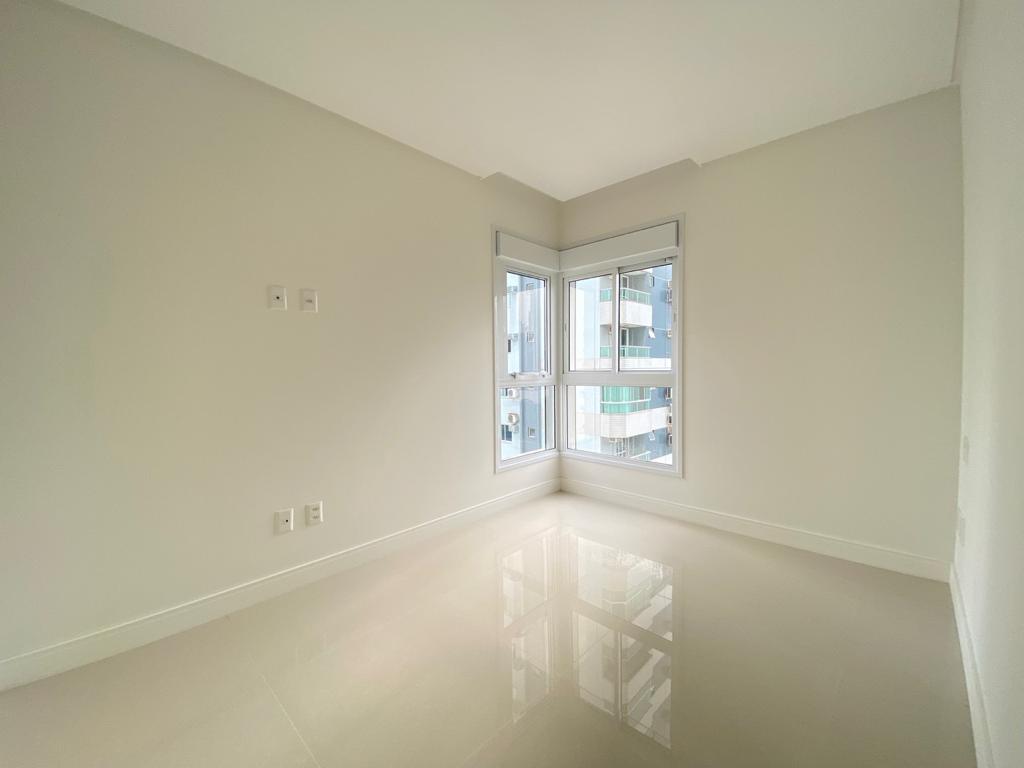 Apartamento no Ed. Hamptons da Embraed em Balneário Camboriú - foto 5
