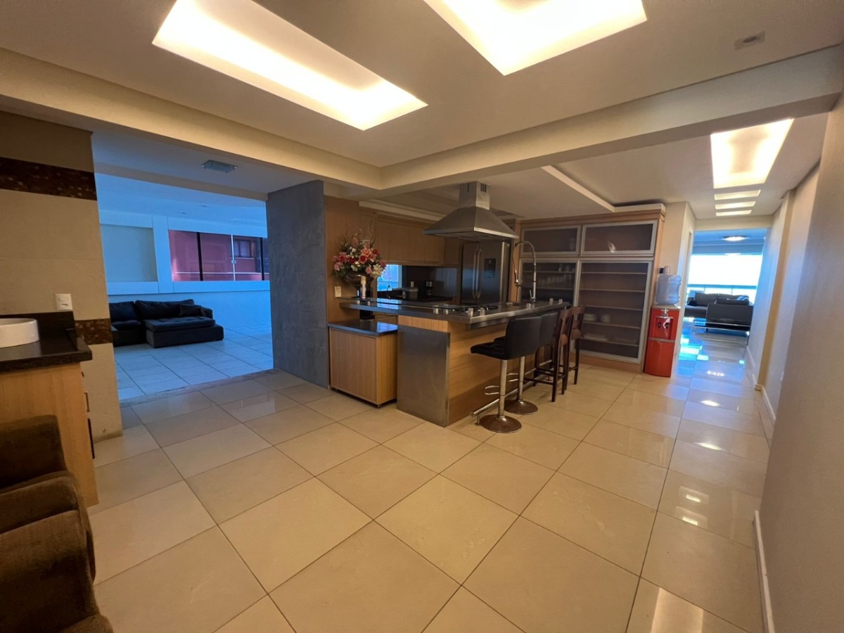 Apartamento frente mar no Ed. Number One em Balneário Camboriú - foto 6