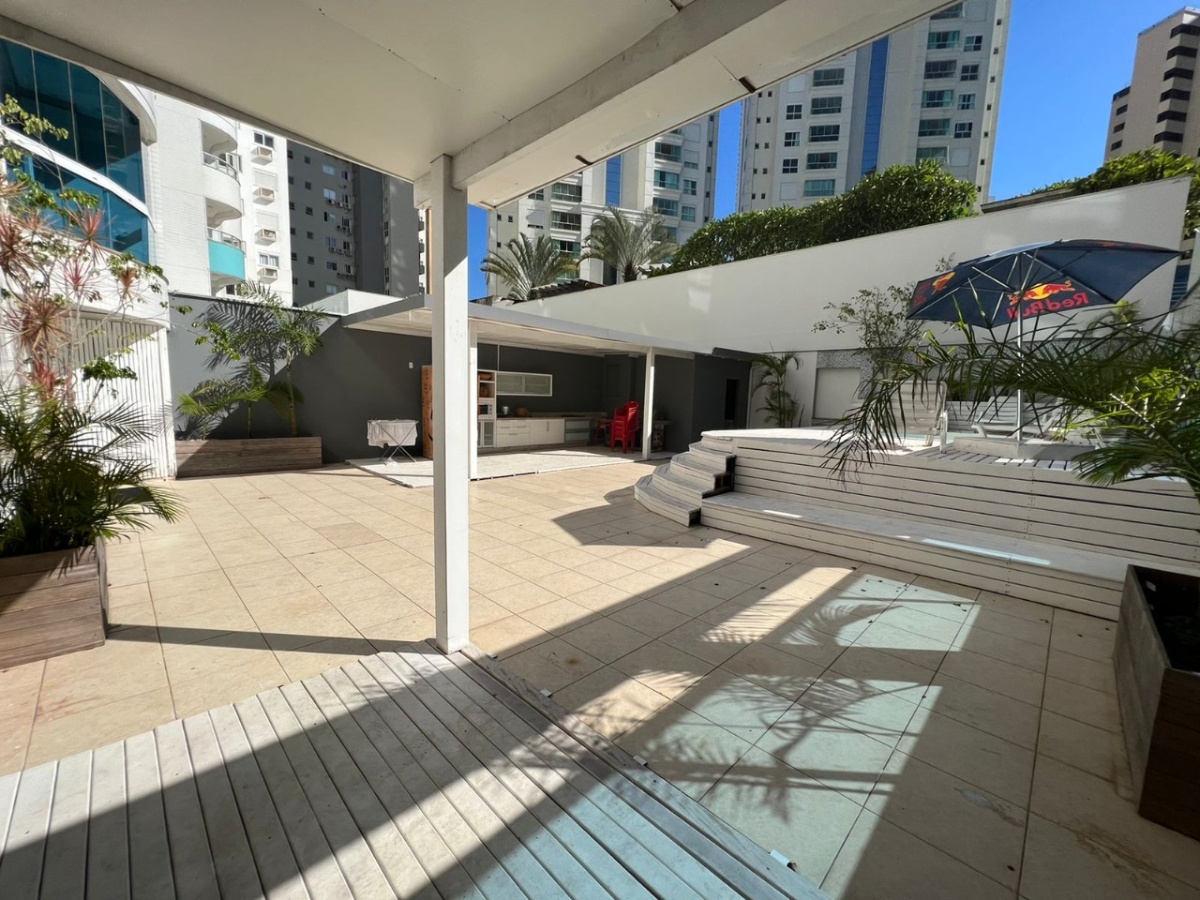Apartamento frente mar no Ed. Number One em Balneário Camboriú - foto 8