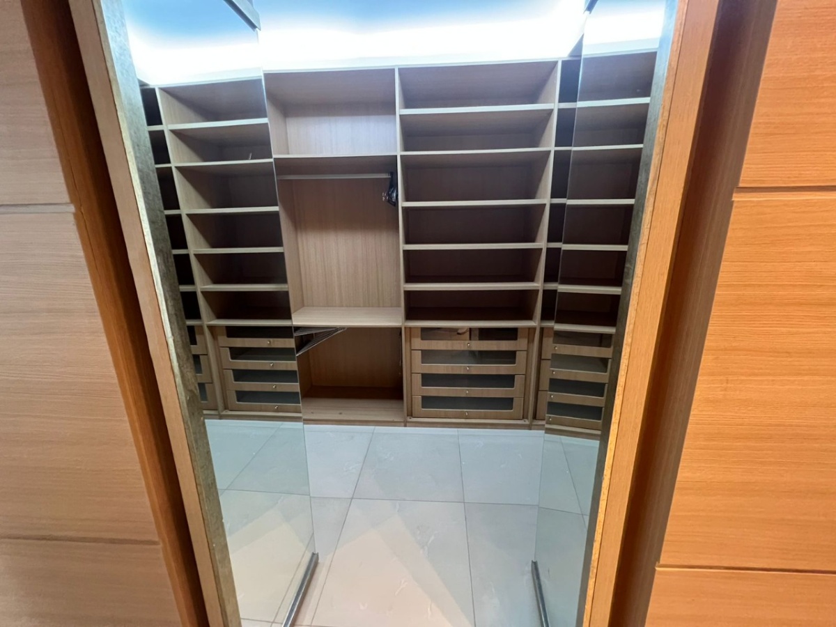 Apartamento frente mar no Ed. Number One em Balneário Camboriú - foto 14