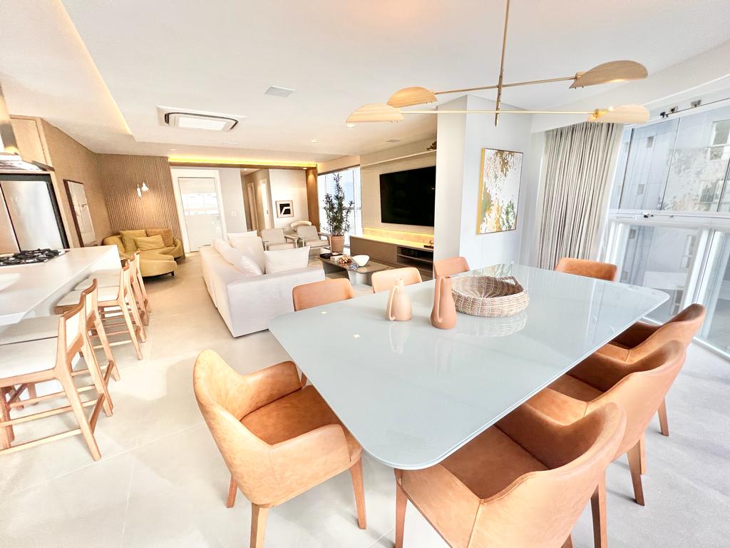 Apartamento no Ed. Ibiza Towers em Balneário Camboriú - foto 3