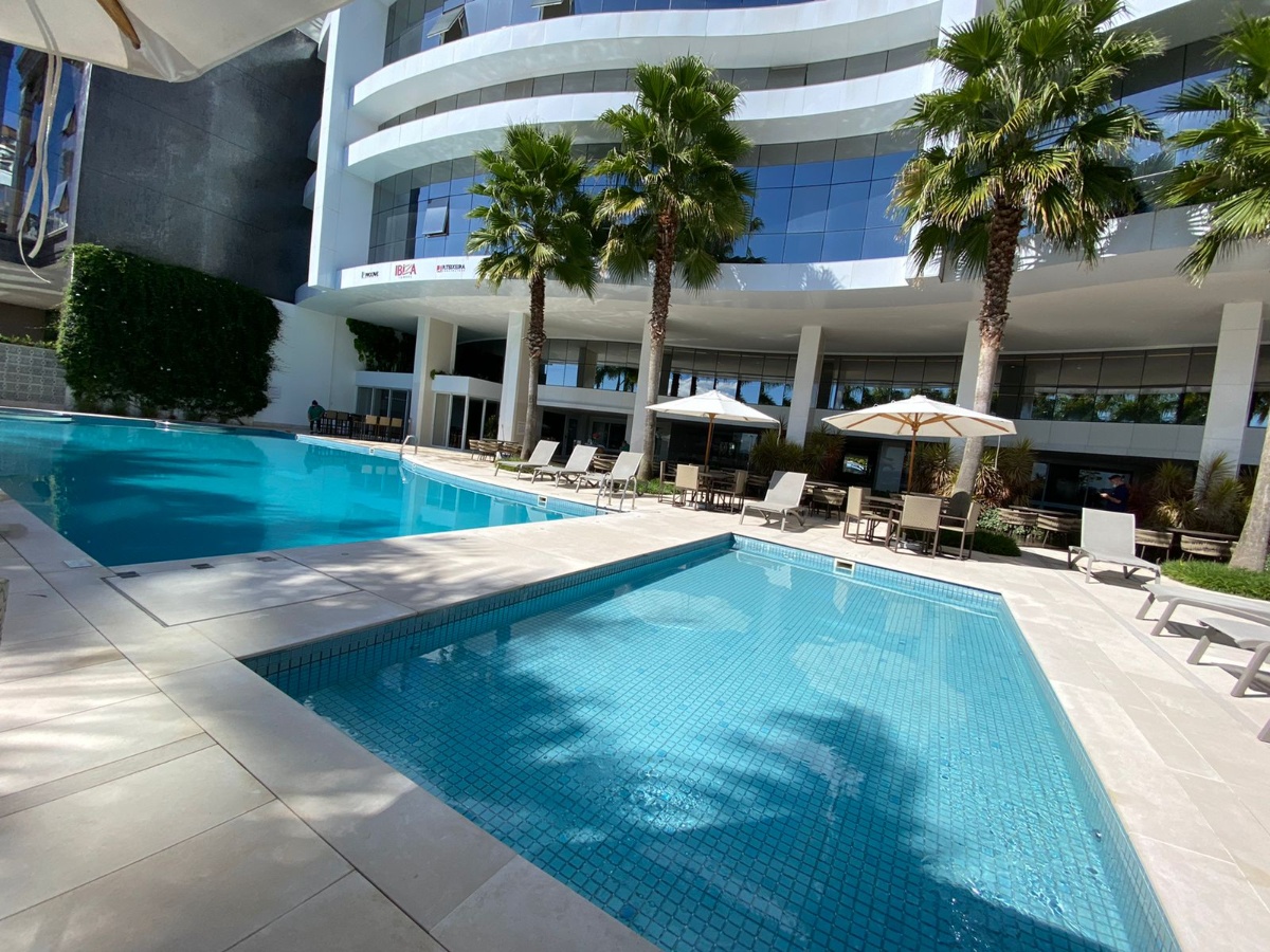 Apartamento no Ed. Ibiza Towers em Balneário Camboriú - foto 30
