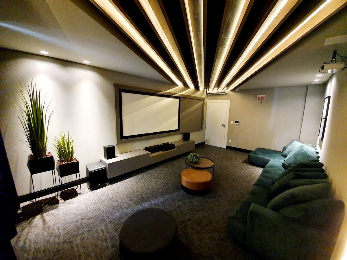 Cobertura no Ed. Biarritz Residence em Balneário Camboriú - foto 37