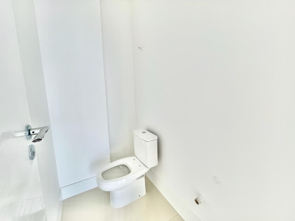 Apartamento no Ed. Salvatore Residenziale em Balneário Camboriú - foto 9