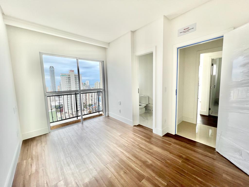 Apartamento no Ed. Salvatore Residenziale em Balneário Camboriú - foto 16